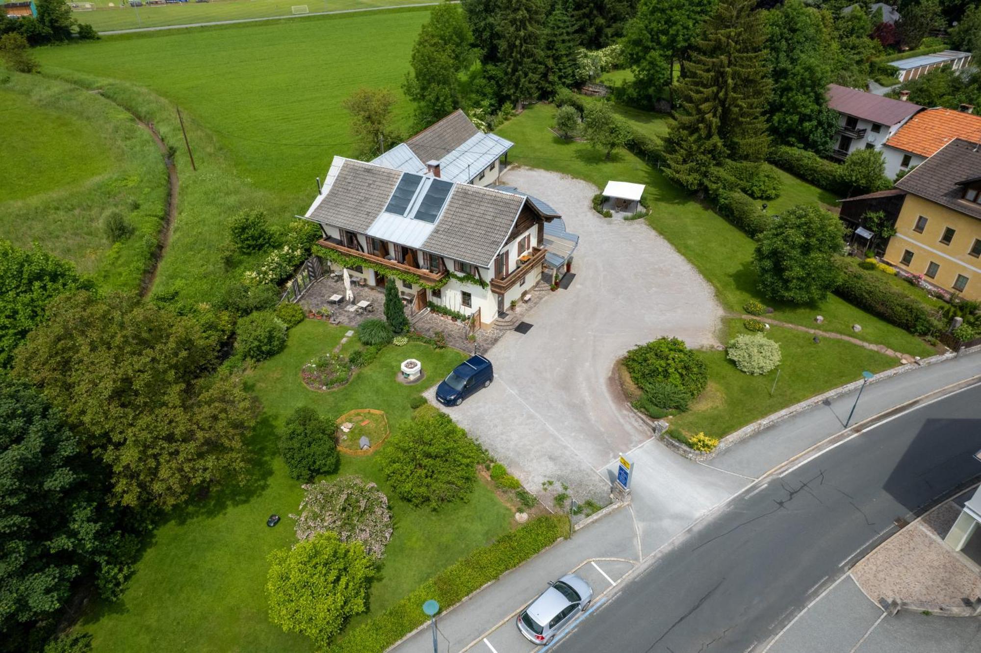 Pension Lipicer Kotschach-Mauthen Exterior foto